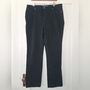 Gloria Vanderbilt Amanda Black Jeans | Size 16 Avg. | NWOT | Stretch Classic Fit